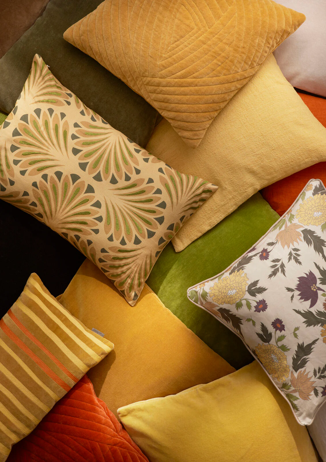 Cozy Living  Giselle Quilted pyntepude, Dijon - 45 x 45 cm.