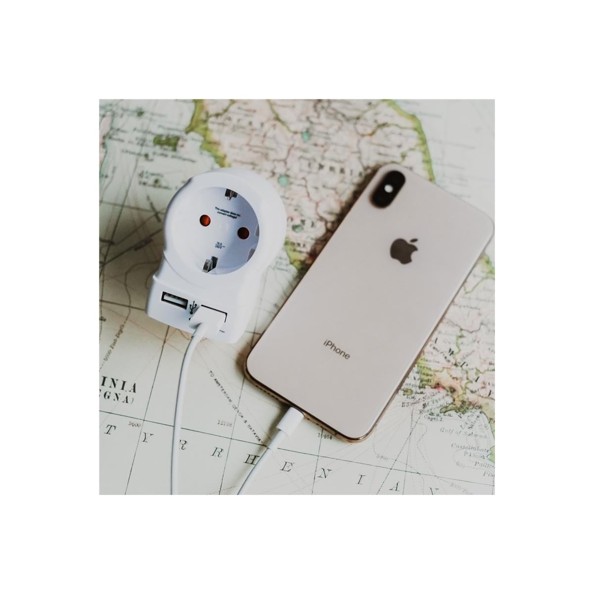 SKross Europa til UK USB reiseadapter 322912