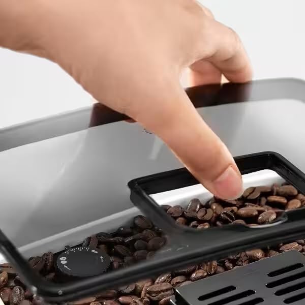 De'Longhi Magnifica S ECAM22.110.W, Automatische Kaffeemaschine, Manuell Einstellbarer Milchaufschäumer, Bean-to-Cup Espressomaschine, 2 Rezepte, Temperaturkontrolle, 2 Espressi Gleichzeitig, Weiß