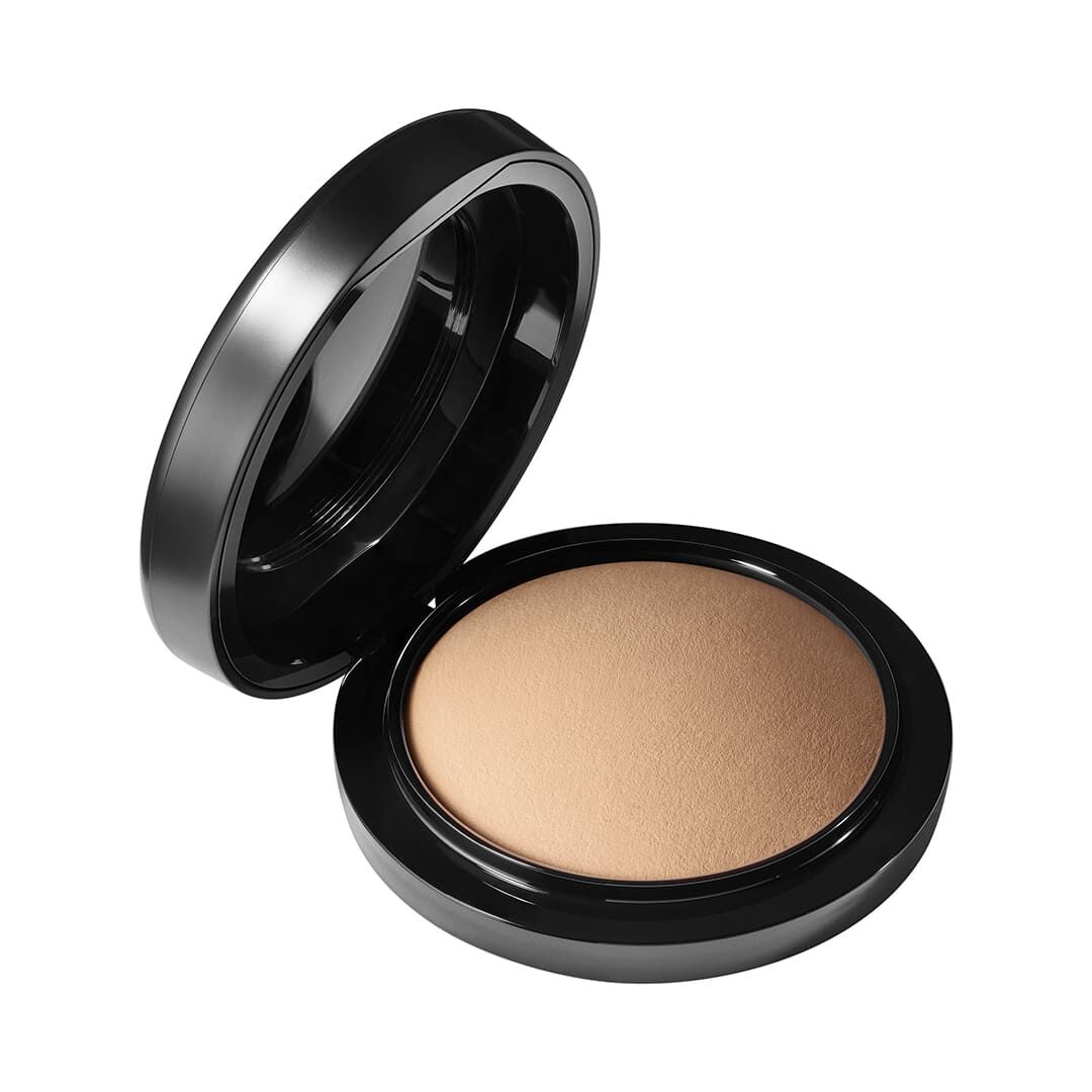 MAC MINERALIZE SKINFINISH NATURAL