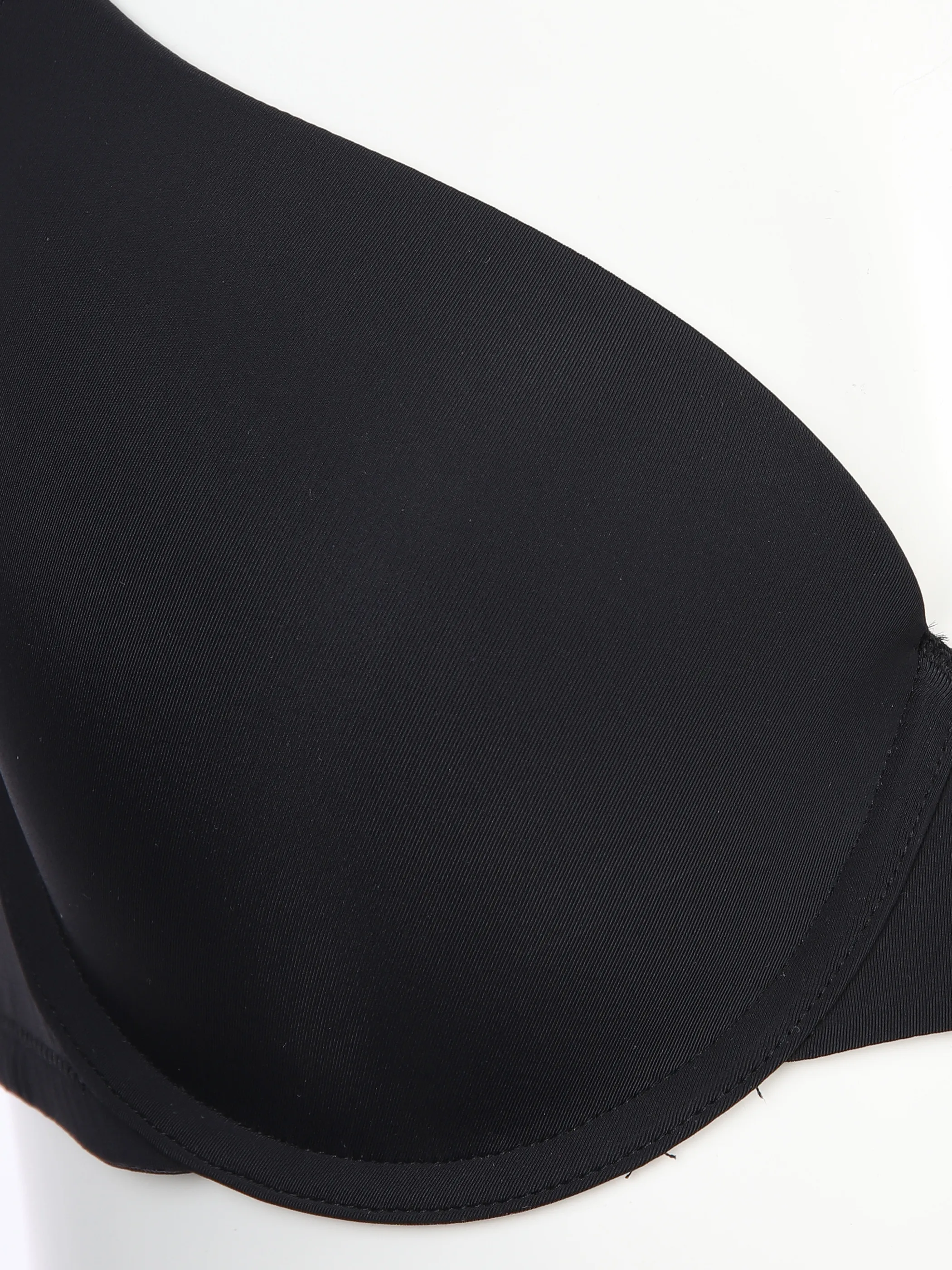 Damen BH in Herzform