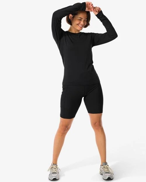 cycliste femme noir