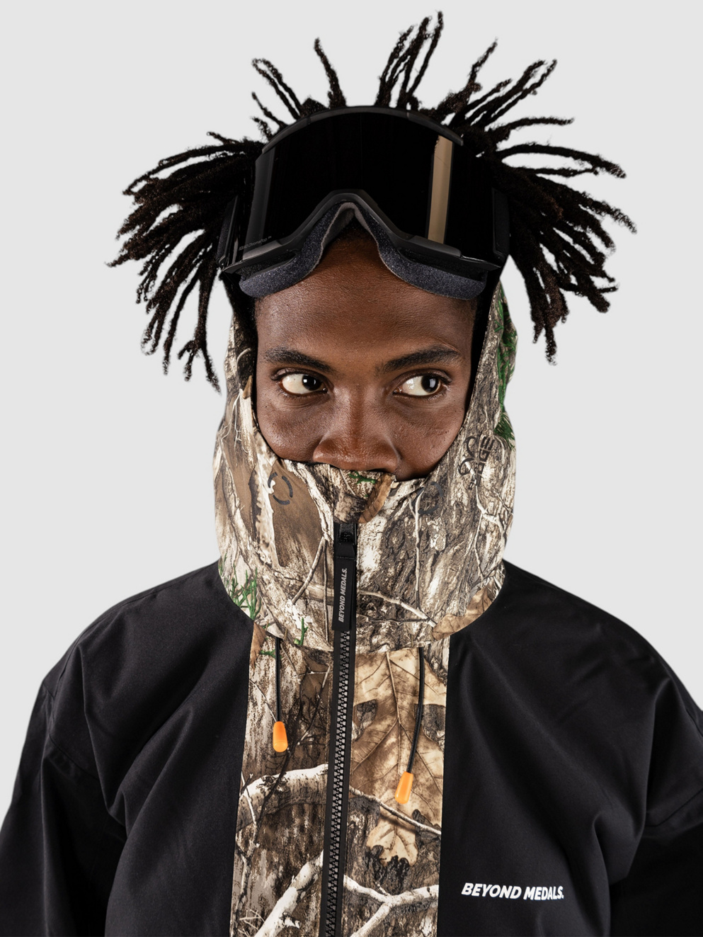 Beyond Medals Fullzip 2L Realtree Jacket realtree