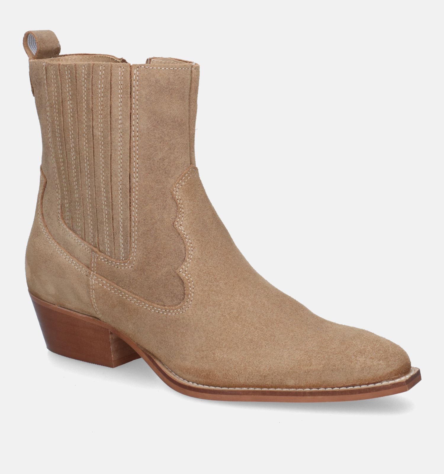 Cowboy boots cognac