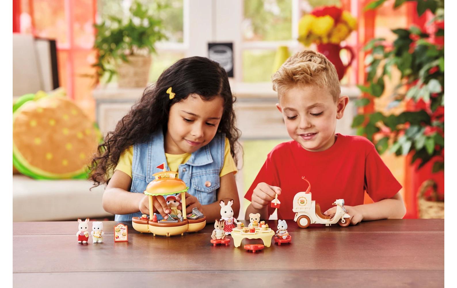 Sylvanian Families Mobiler Hamburger Imbiss mit FigurSpiel-Set mit Figur