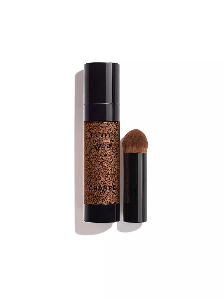 CHANEL  GLEICHT AUS – VERLEIHT LEUCHTKRAFT – SPENDET FEUCHTIGKEIT 20ML braun