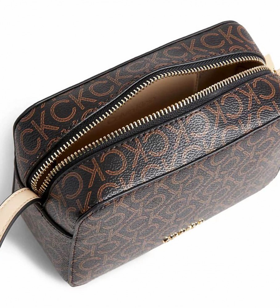 Bolsa transversal Calvin Klein Must, marrom