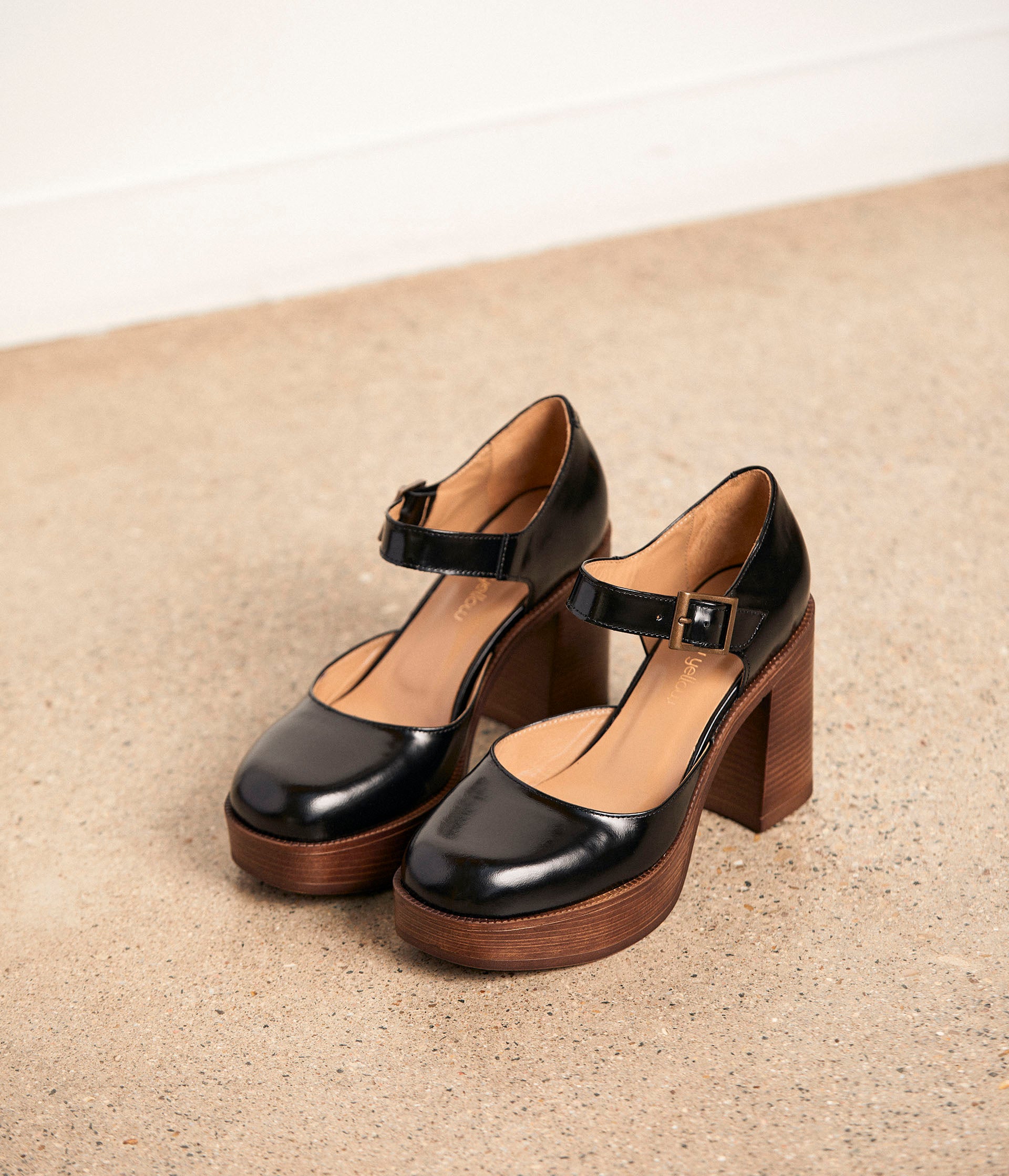 Babies cuir noir Adenora