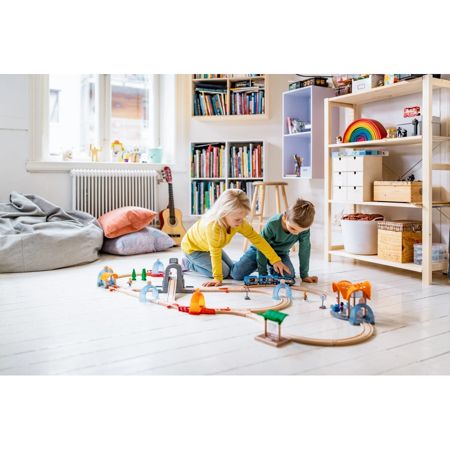 BRIO® WORLD Smart Tech Action Tunnel Station