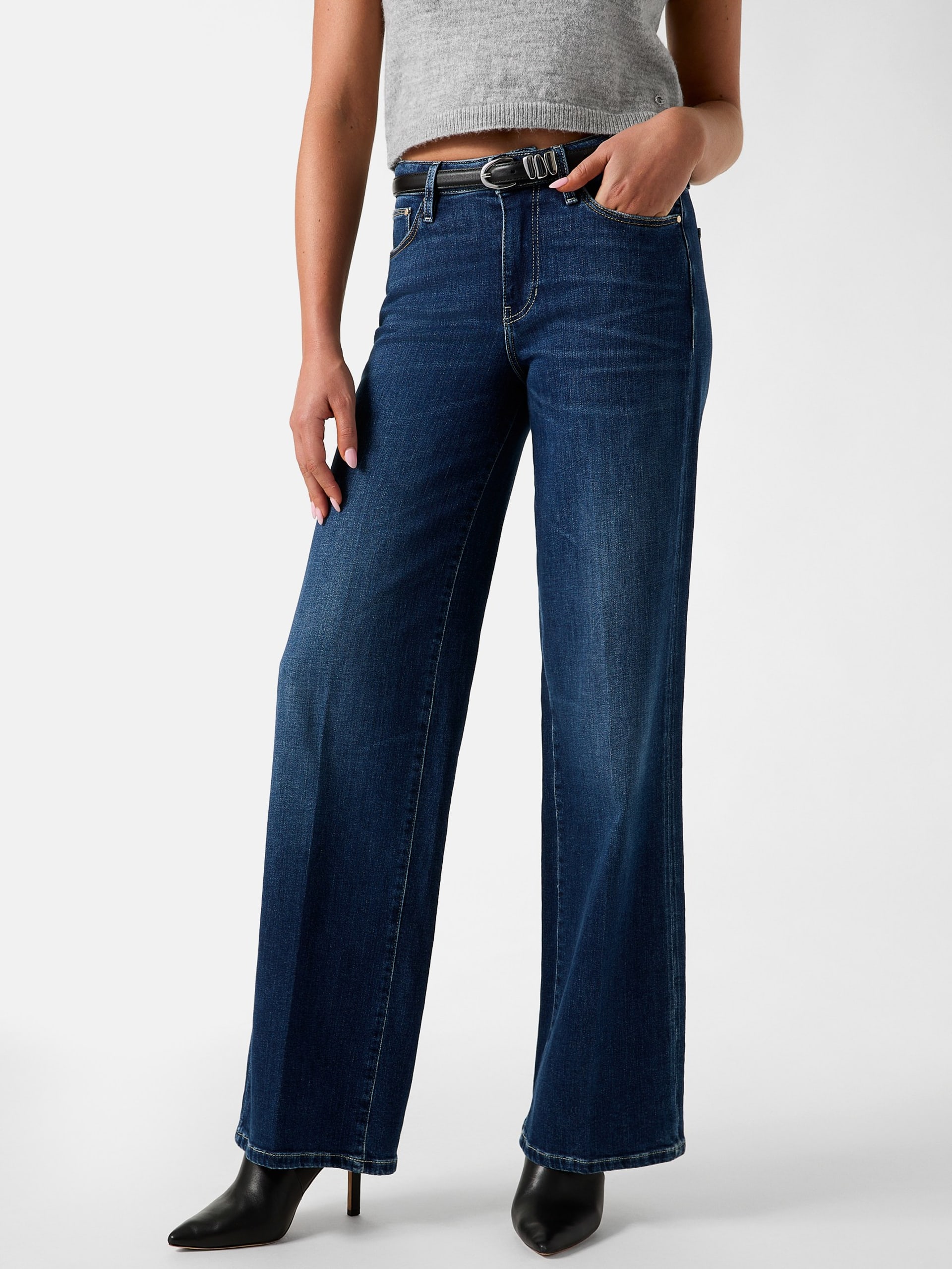 Calça jeans palazzo sexy de cintura média e pernas largas