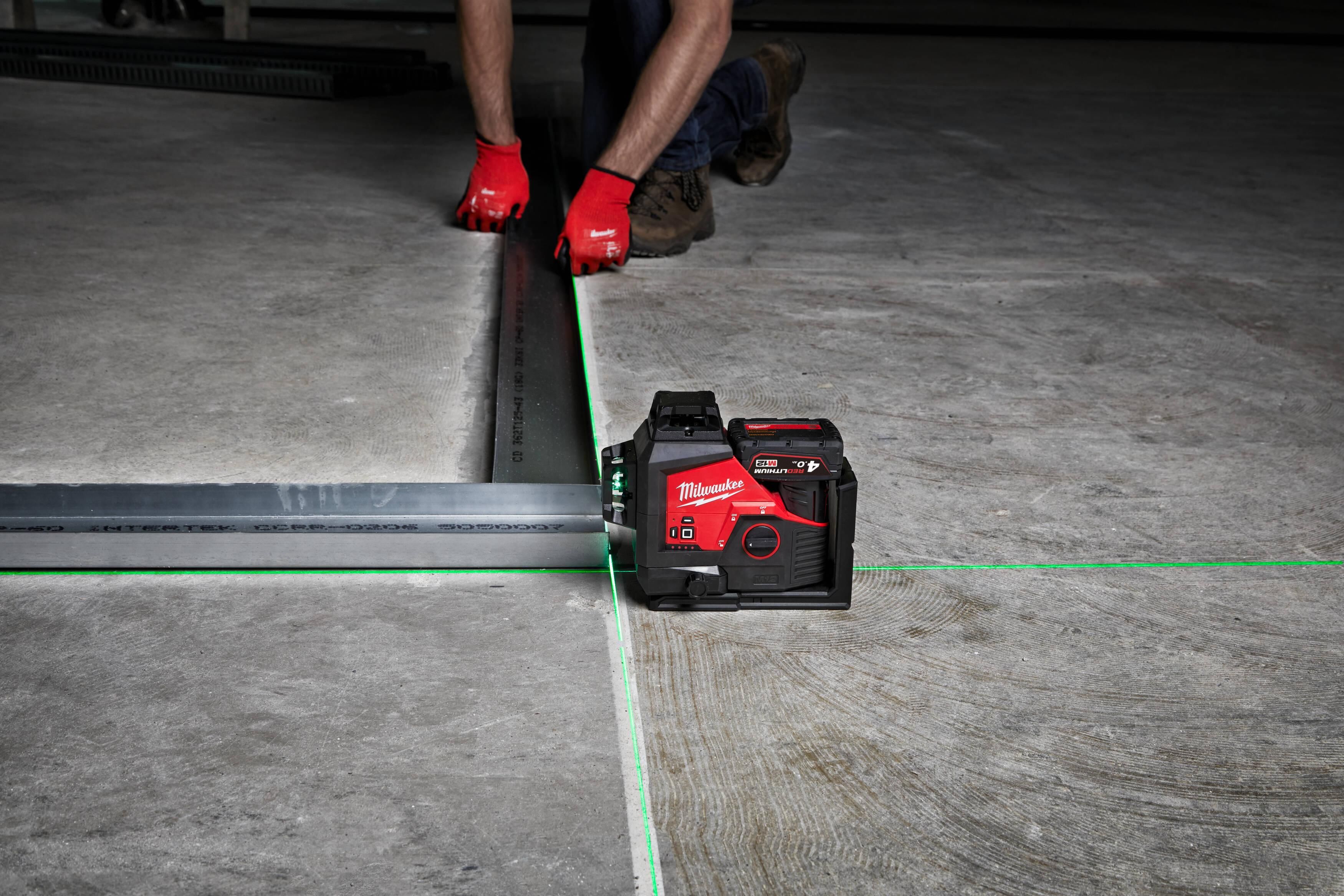 Milwaukee M12 3PL-0C Accu Kruislijnlaser 3x360° Groen 12V Basic Body in koffer - 4933478103
