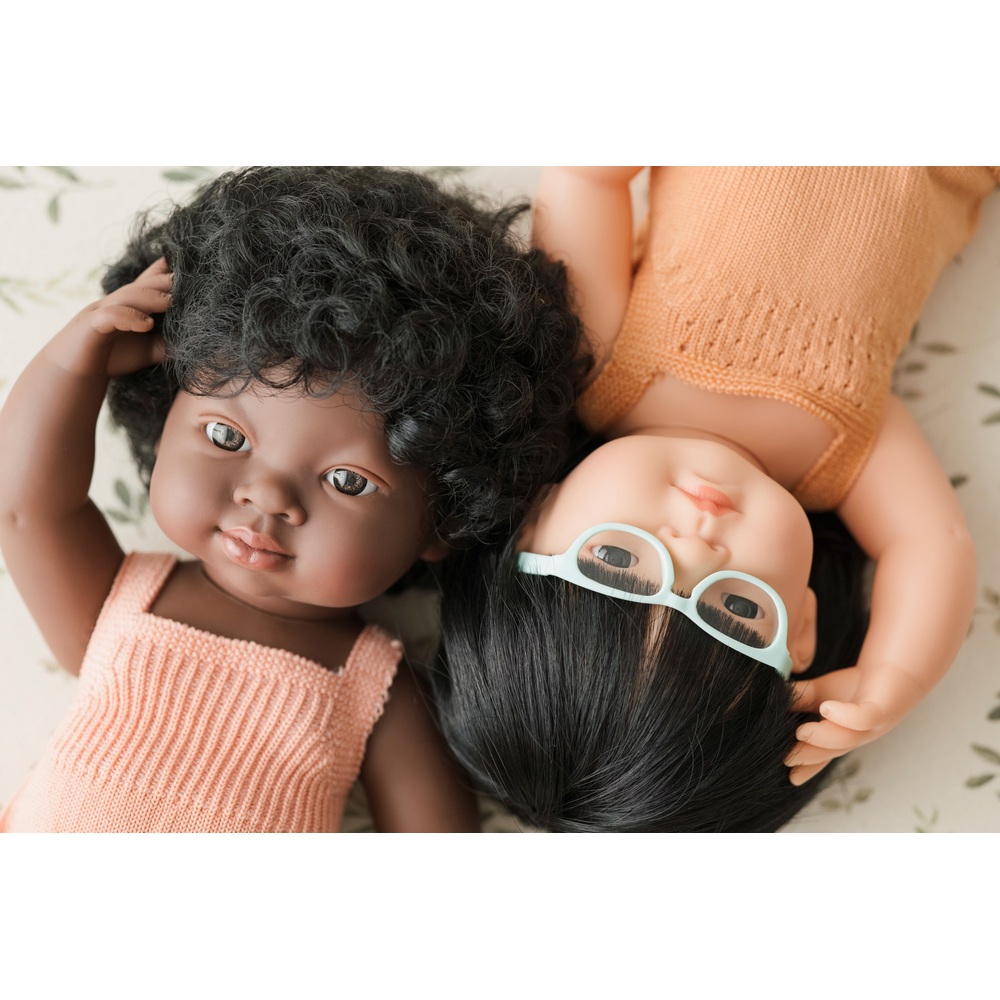 Miniland Lernpuppe Mädchen, Pfirsichfarbenes Outfit, 38 cm
