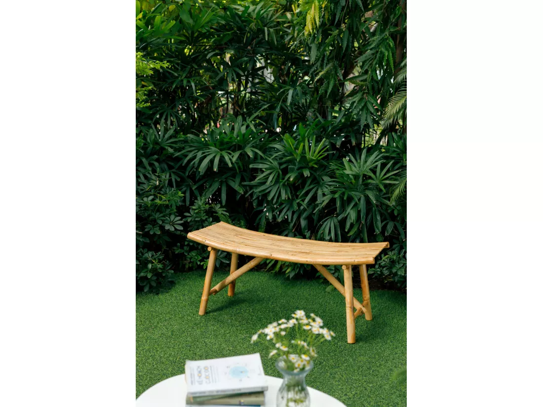 Banc en bois de bambou