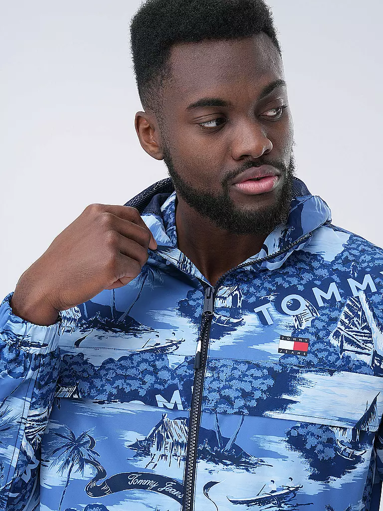 TOMMY JEANS Windbreaker  blau