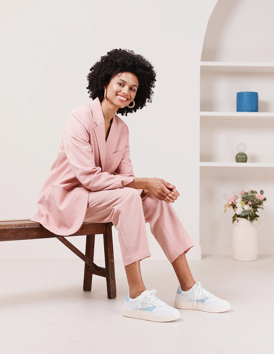 Baskets basses Aimée - Cuir recyclé et suède vegan blanc ciel