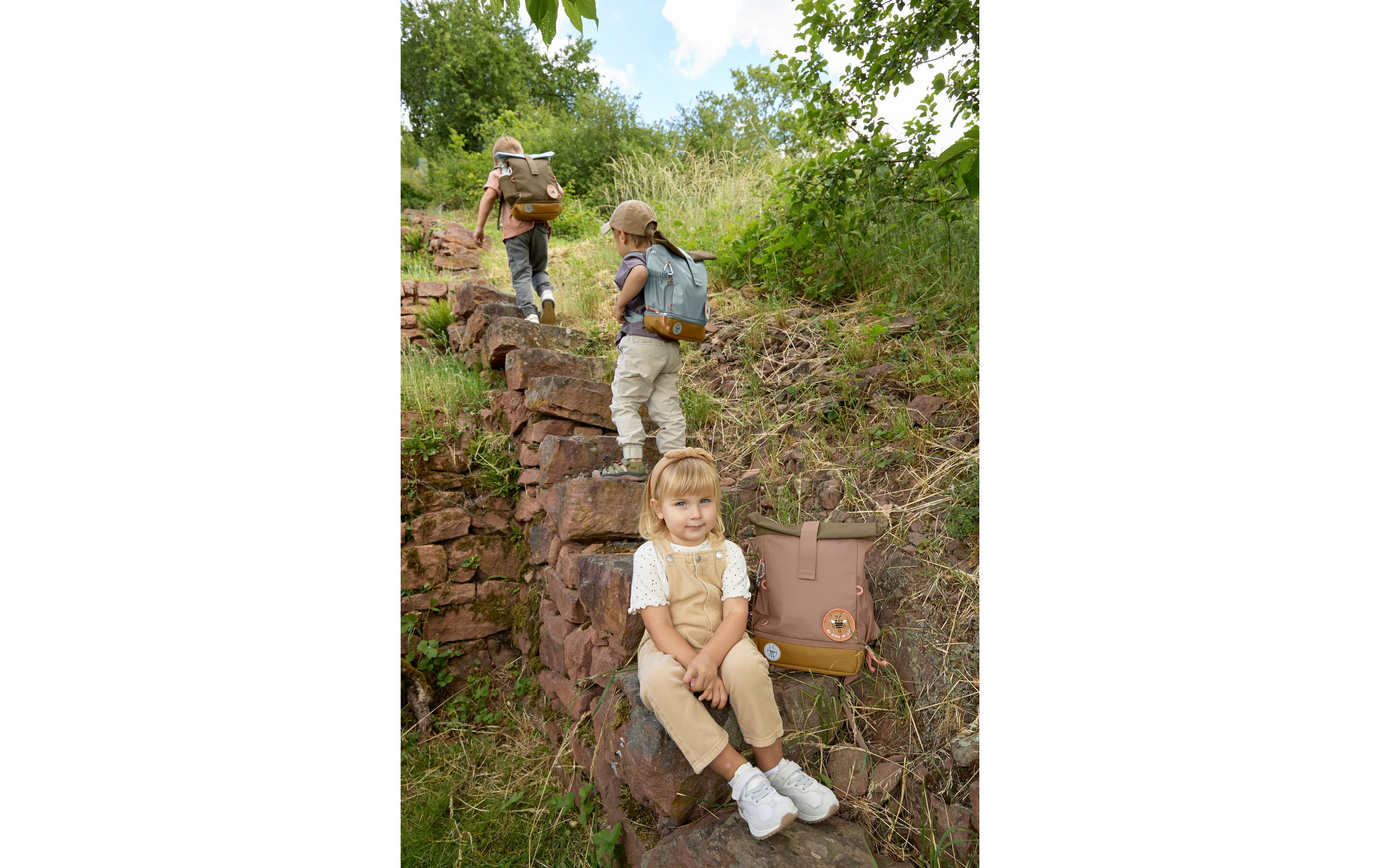 Rucksack Mini Rolltop Nature HaselnussWasserabweisender Kinderrucksack mit gepolsterten Schultergurten