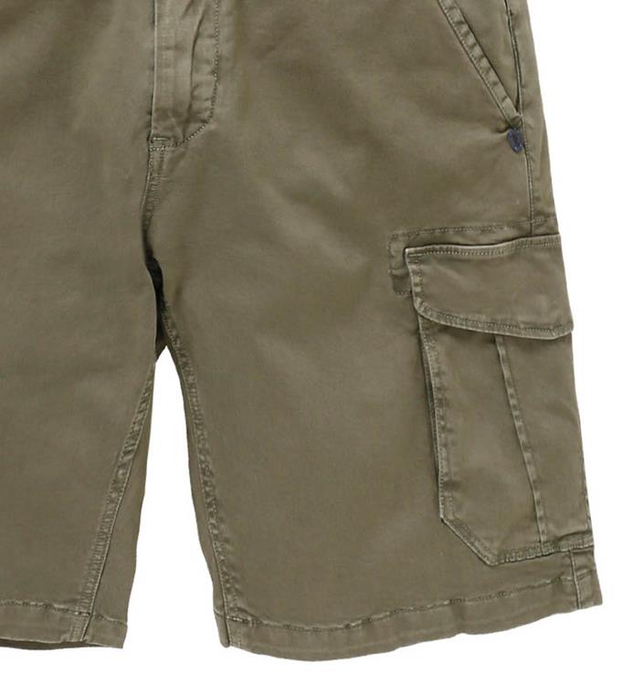 Twinlife Bermuda Stone Short