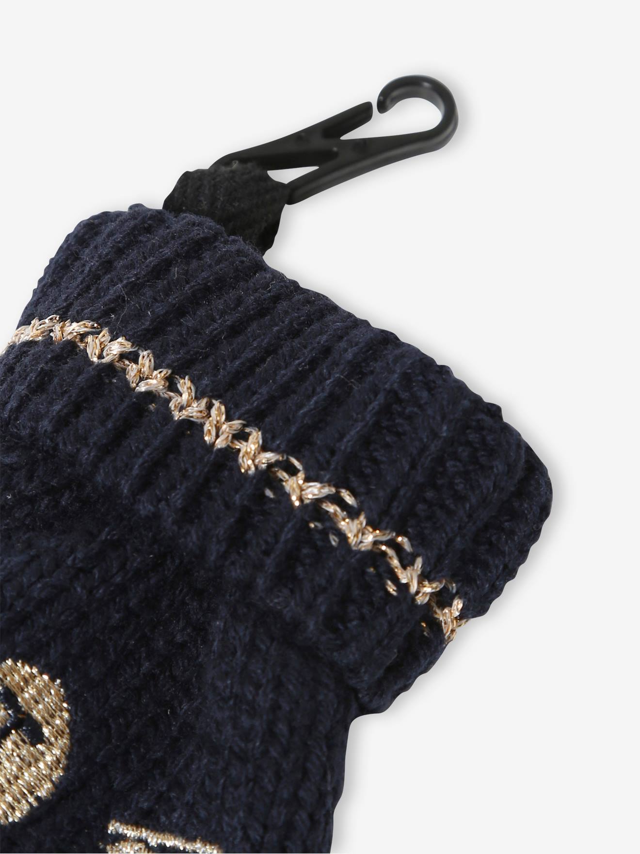 Conjunto de malha jacquard para bebê menina, composto por gorro, cachecol e luvas, na cor azul escuro lisa com estampas.