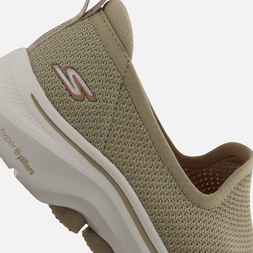 Skechers Go Walk 7 Slip On Instappers beige