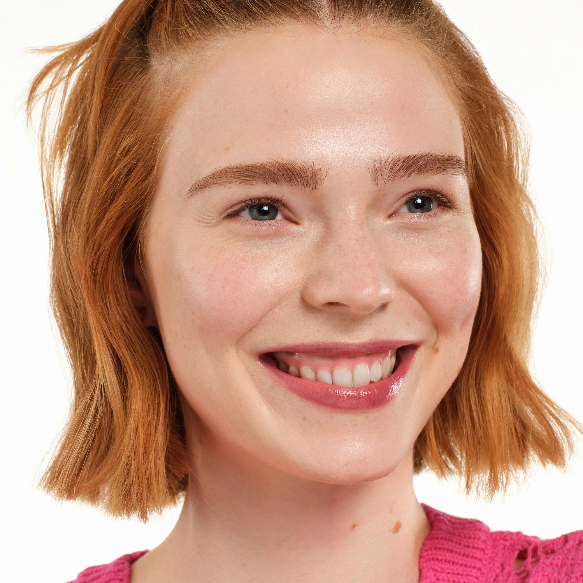 the super peptide glossy lip treatment