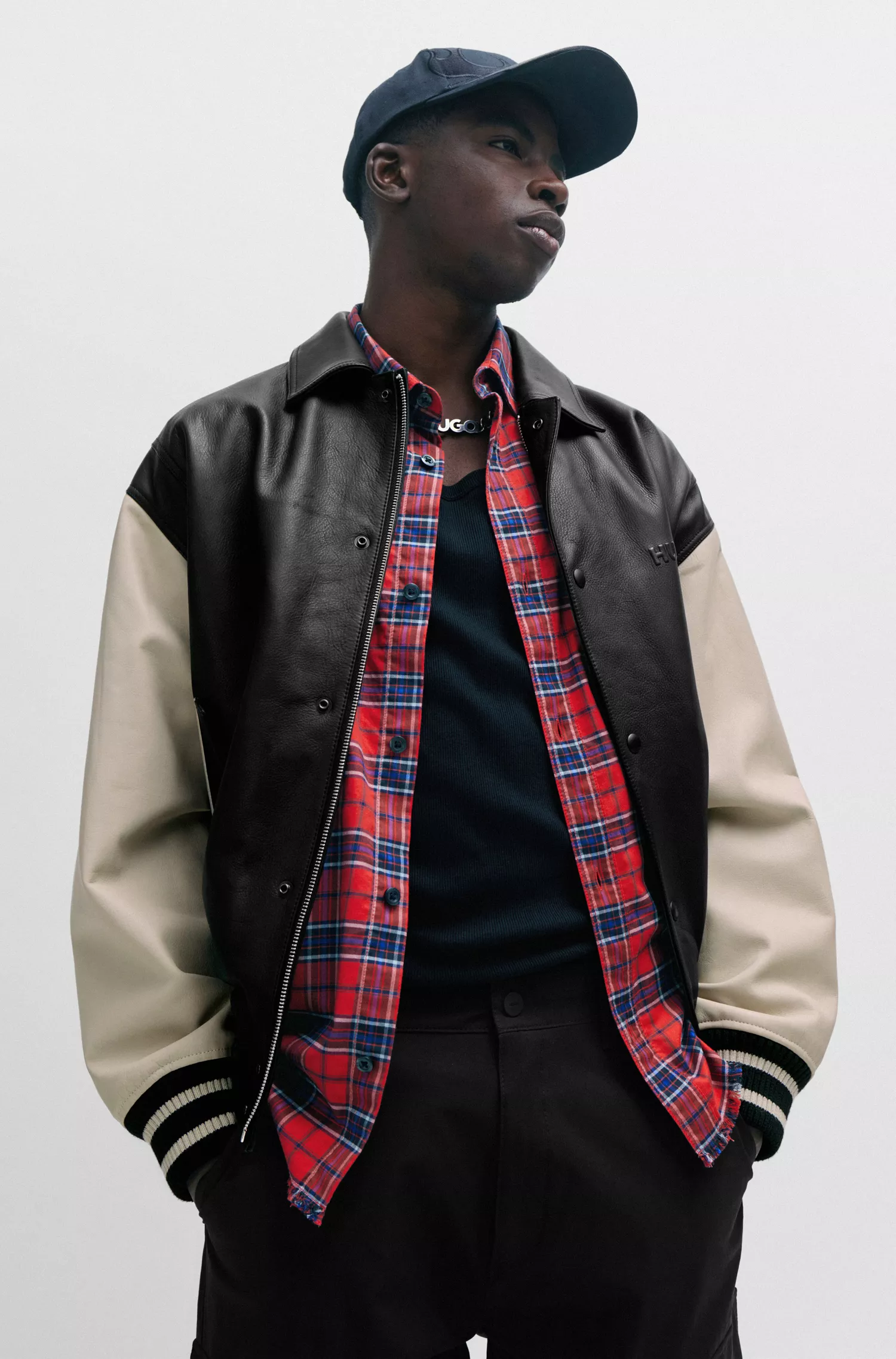 Camisa HUGO vermelha de modelagem oversized em algodão stretch xadrez.