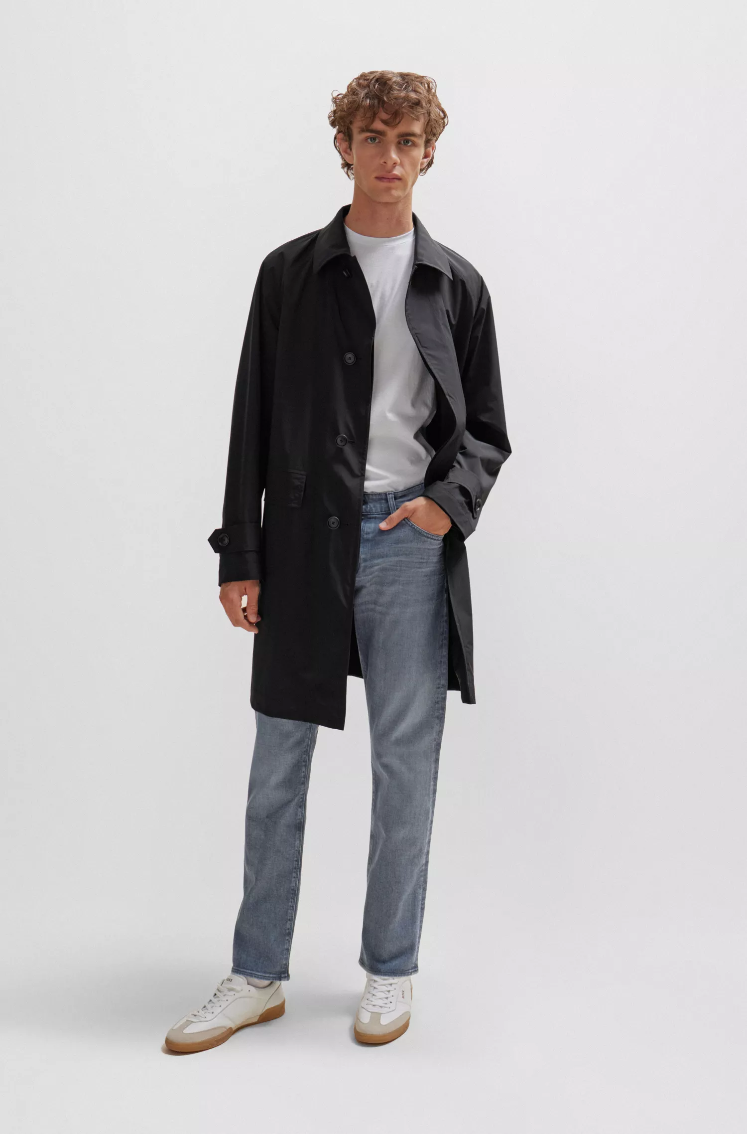 Calça jeans BOSS preta, corte regular, em denim italiano cinza de toque macio.