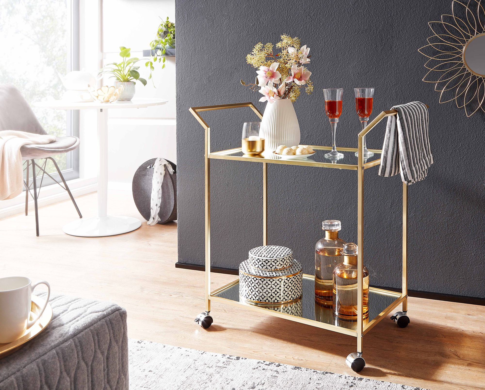 KADIMA DESIGN Servierwagen in Gold, Beistelltisch, Rollen, Verspiegelte Ablageflächen