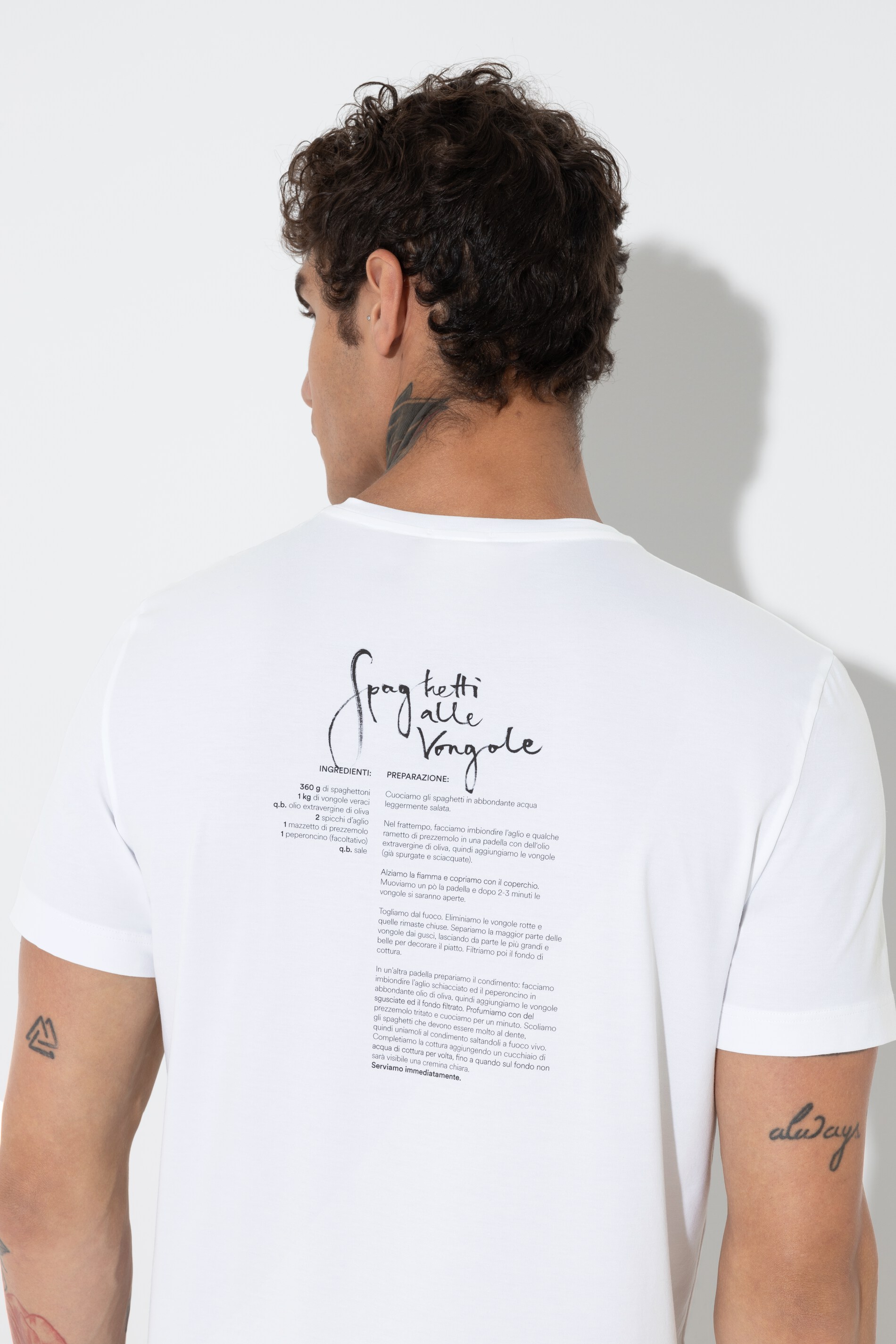 T-Shirt<br>Serie Spaghetti Alle Vongole