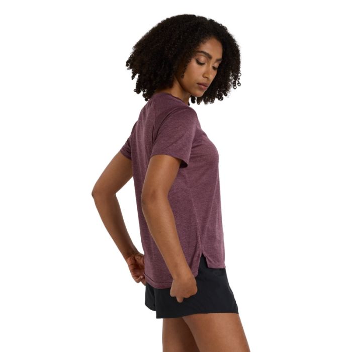New Balance Dame T-shirts Athletics SS Tee Lilla