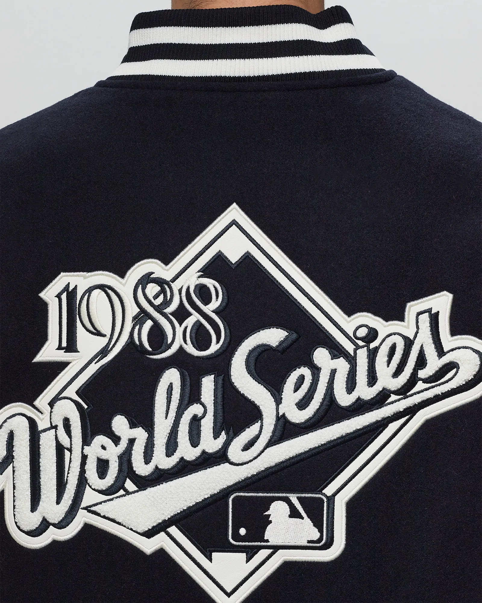 New Era MLB WRLD SRIES VARSITY JKT LOSDOD NVYOFW