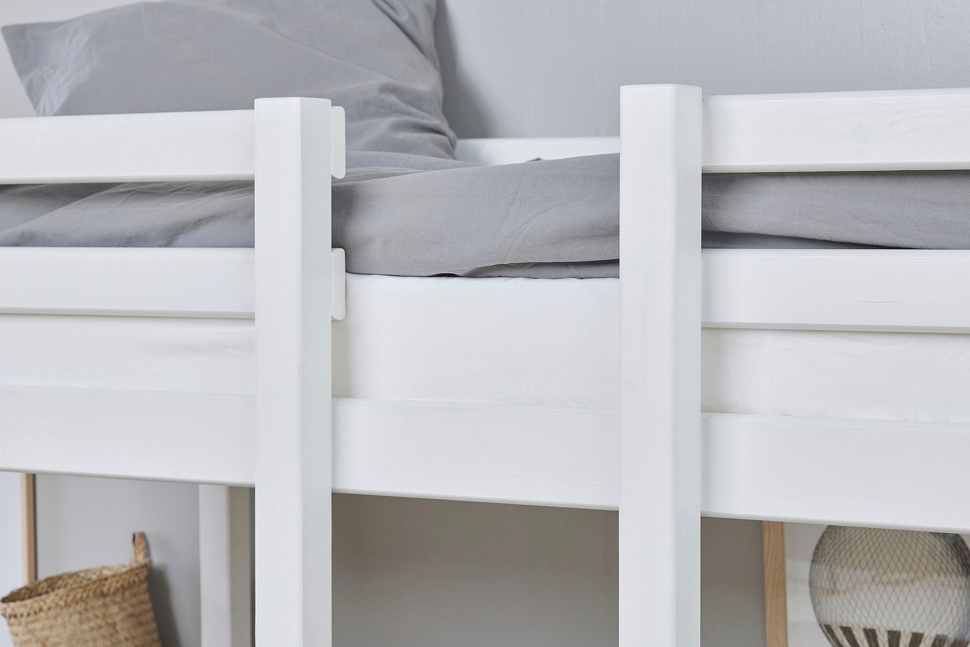 Hoppekids Hochbett »Kinderbett ECO Dream, Einzelbett, Juniorbett 90x200« 5 verschiedene Farben: Weiss, Grün, Blau, Rosa, Grau