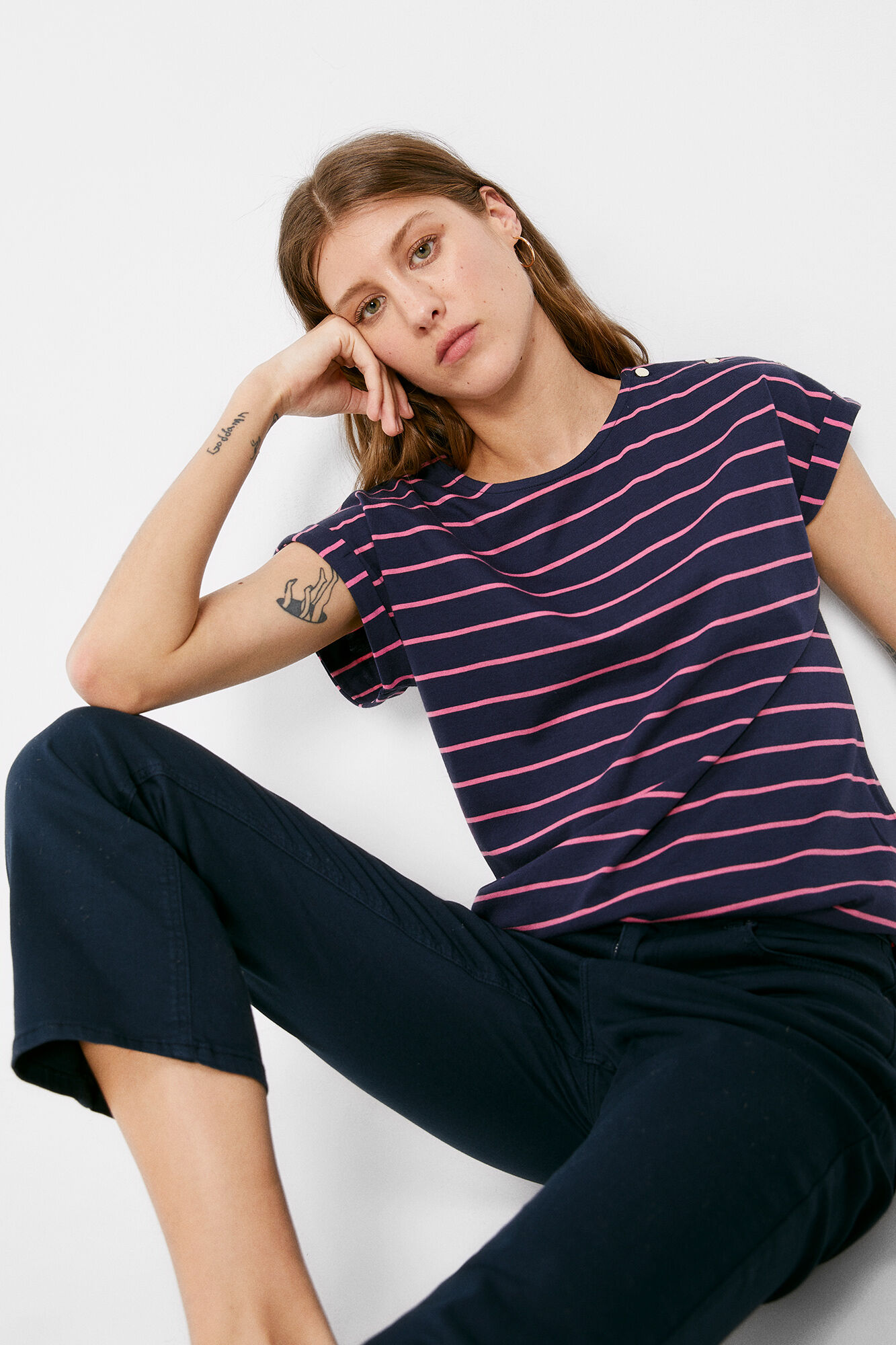 Camiseta de manga curta - azul marinho