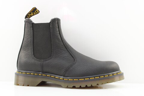Dr. Martens Boots & Stiefel