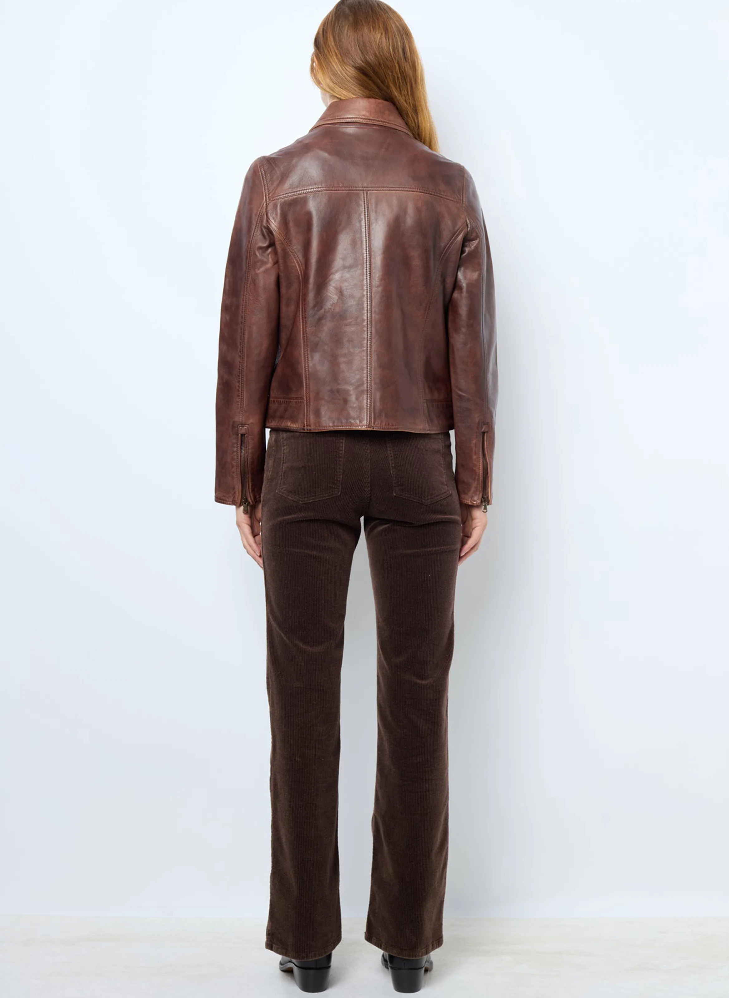 NATSUNI - Blouson court col tailleur en cuir | Marron