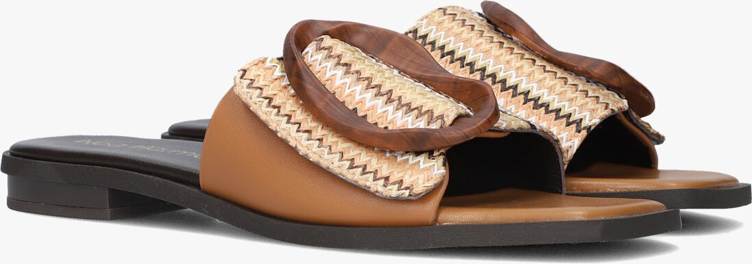 NOA HARMON camel noa harmon slippers 9231