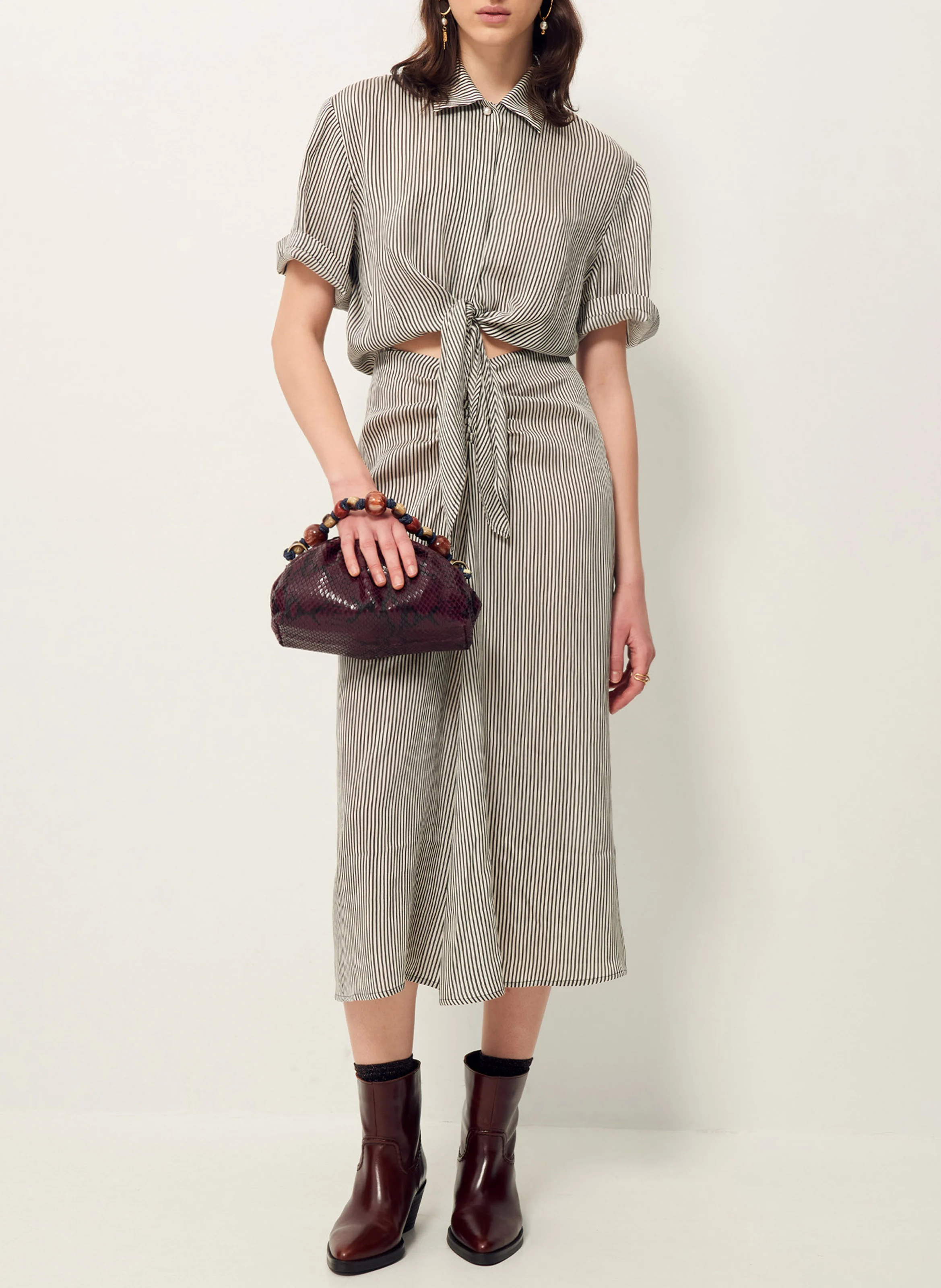 UMA - Robe chemise droite col classique à rayures | Noir