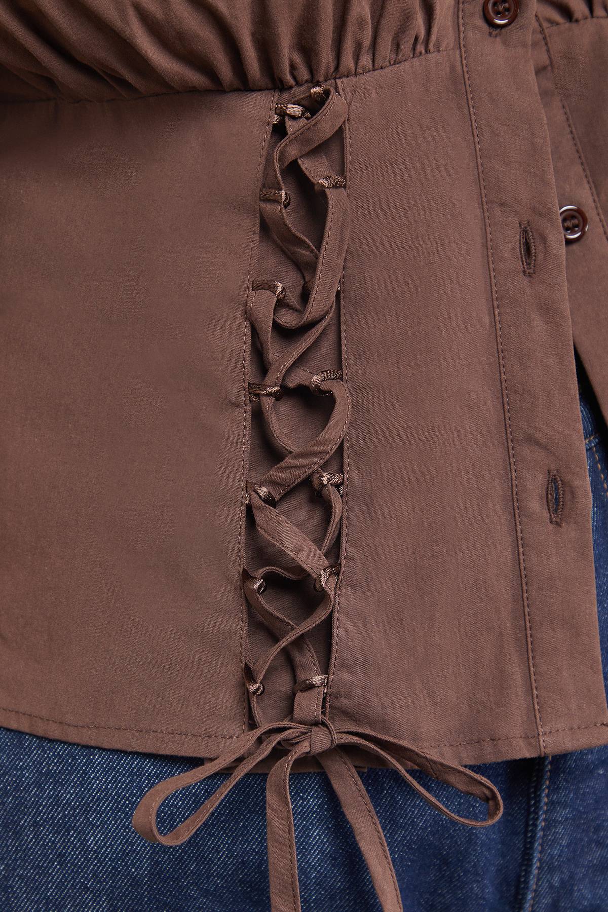 Warehouse Chemise en Coton à Devant Lattice et Taille Ajustée