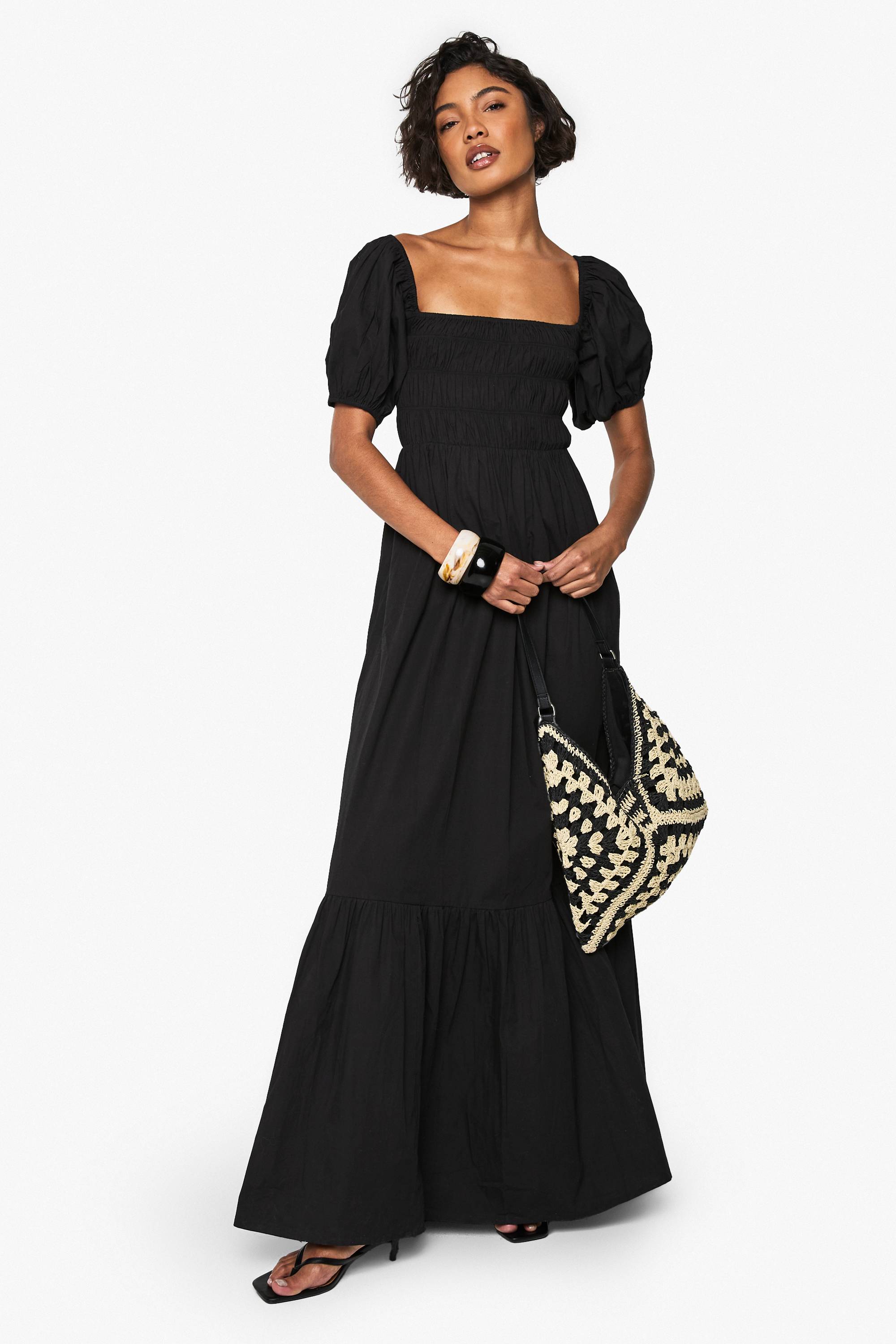 boohoo Robe midaxi froncée à manches bouffantes grande taille