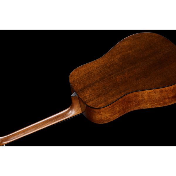 Martin Guitar D-18