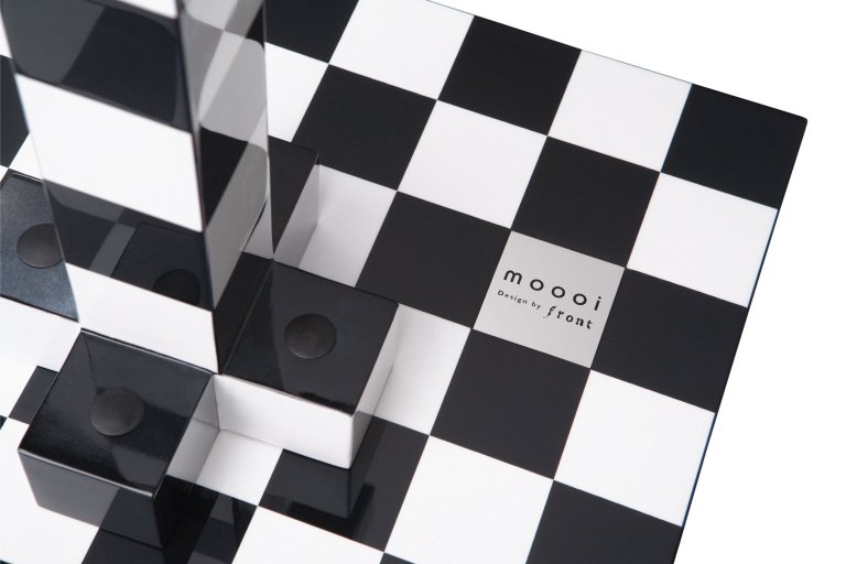 Moooi Chess Table bijzettafel zwart/wit