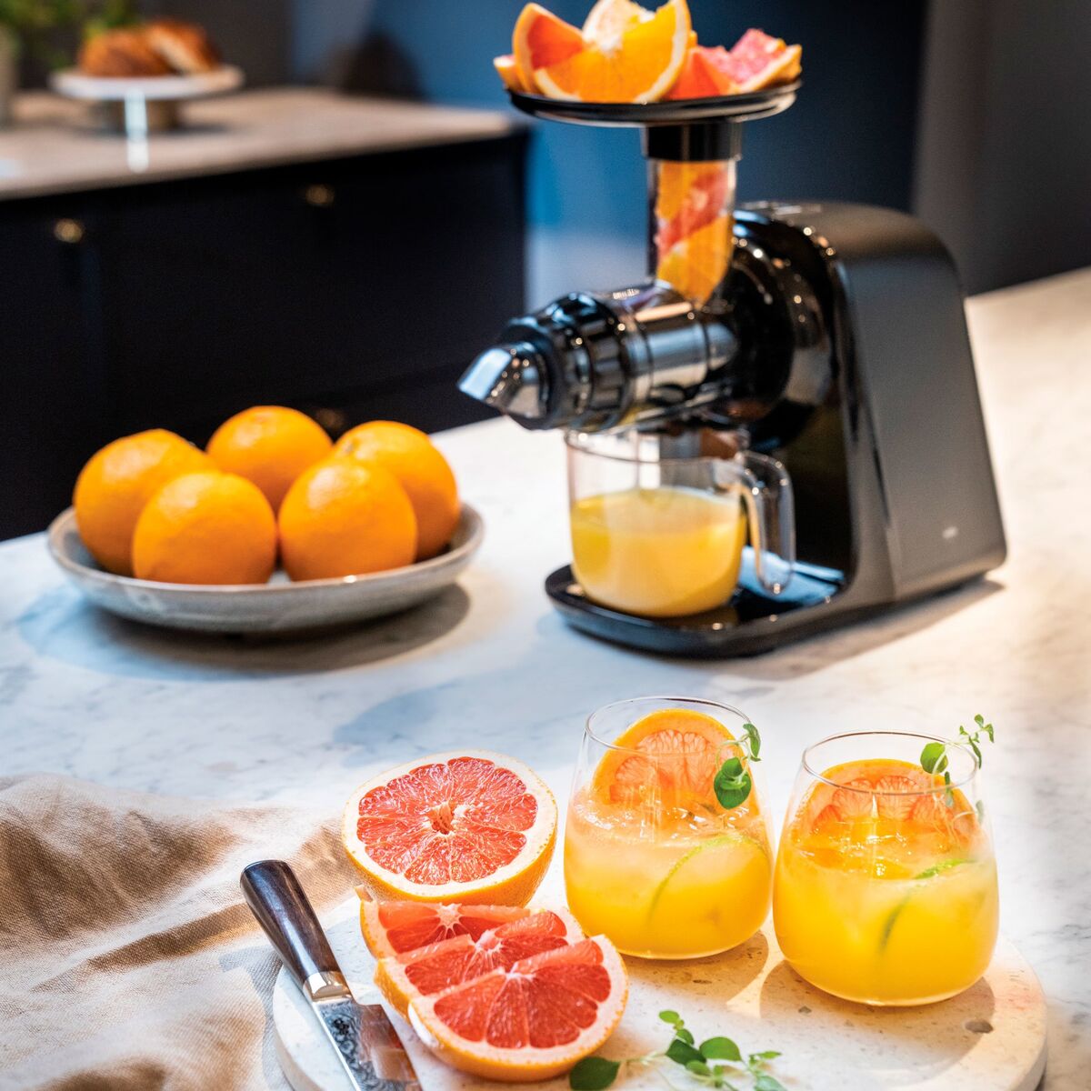 SJ1B-500 slow juicer svart