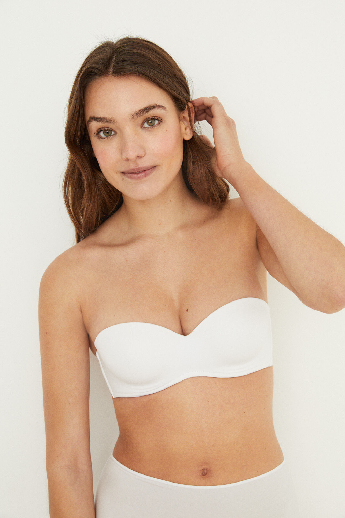 Sutiã tomara que caia elegante em microfibra - Branco