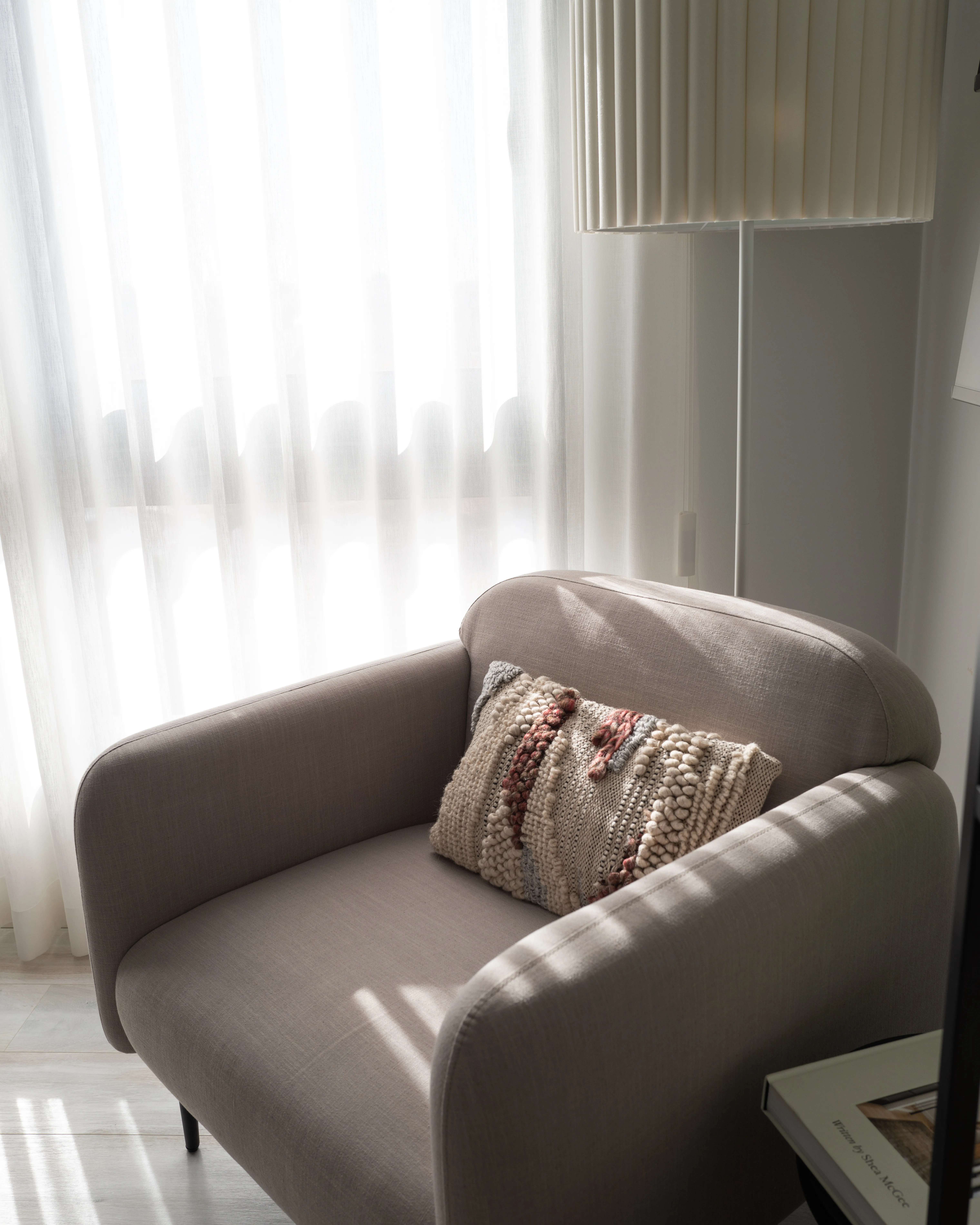 Fauteuil STOUBY Linnen Taupe