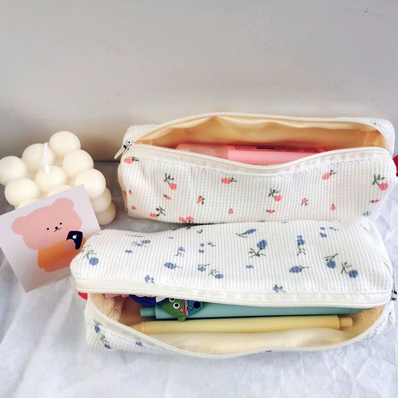 Ikiana - Stoffen etui met bloemenprint