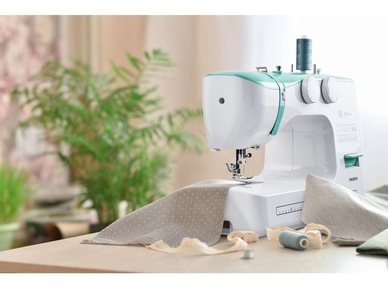 Medion Nähmaschine Life SM60 Weiss/Türkis Nähmaschine mit einer Motorleistung von 60 Watt