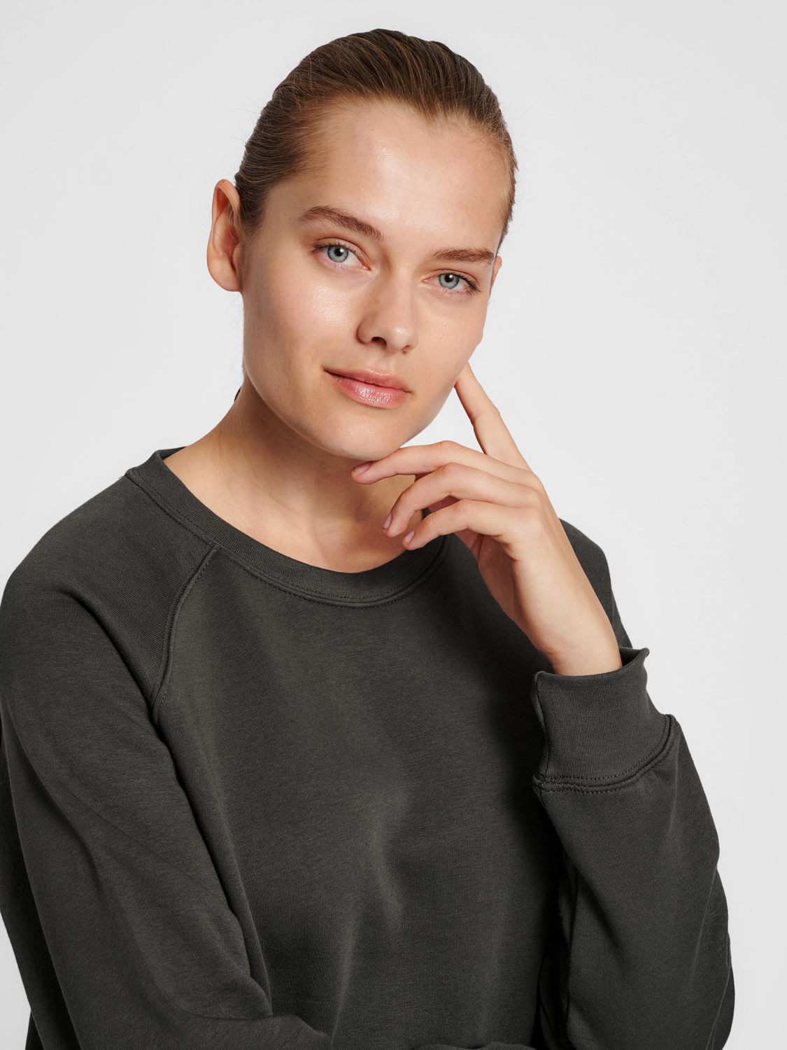 hmlRED HEAVY SWEATSHIRT WOMAN