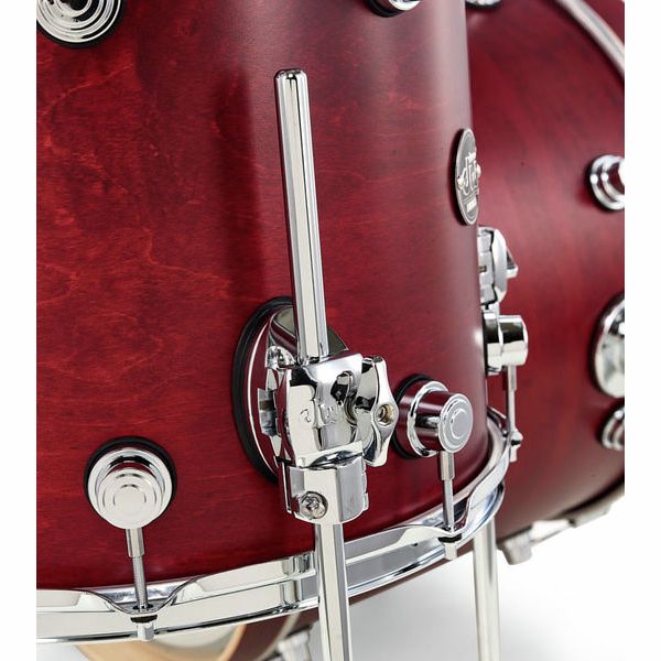 DW Performance Studio Tobacco