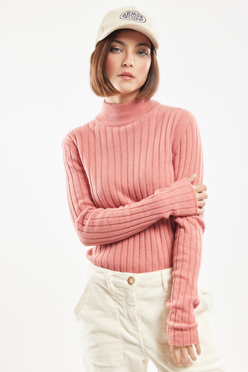 Pull col montant