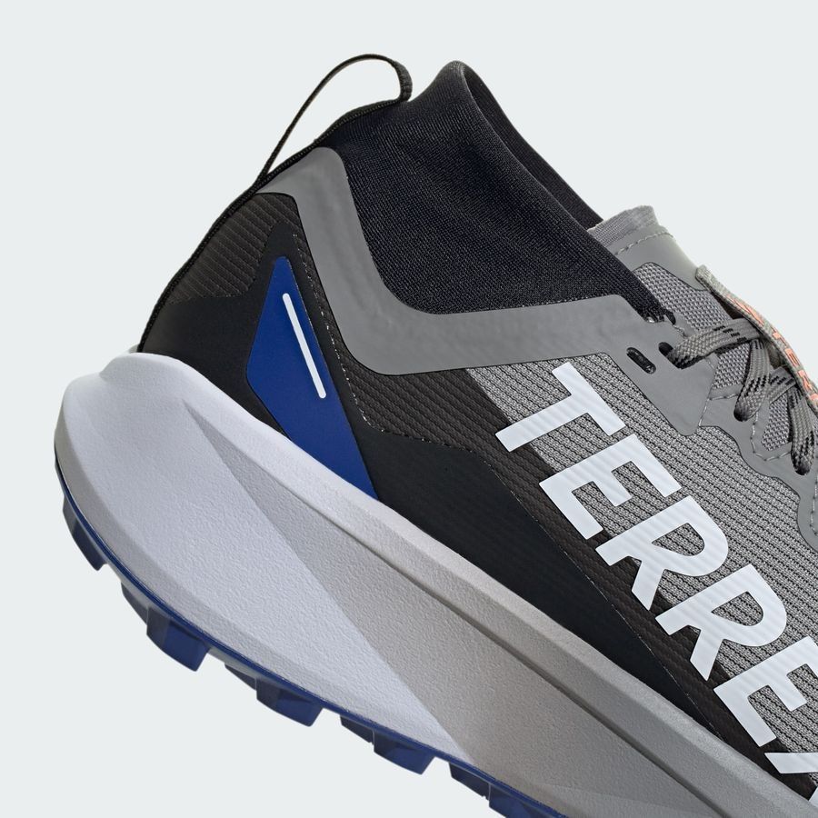 Adidas Chaussure de trail running Terrex Agravic GTX
