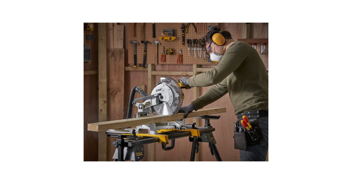StanleyFATMAX 1650W Afkort- en verstekzaag SM1650-QS  (Geel/zwart)